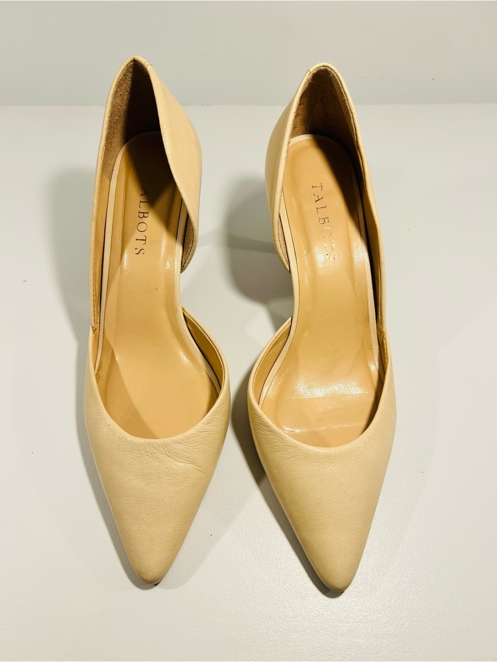 Talbots Leather D’Orsay Pointed Toe Heels Nude Beige Pumps Womens 6.5W